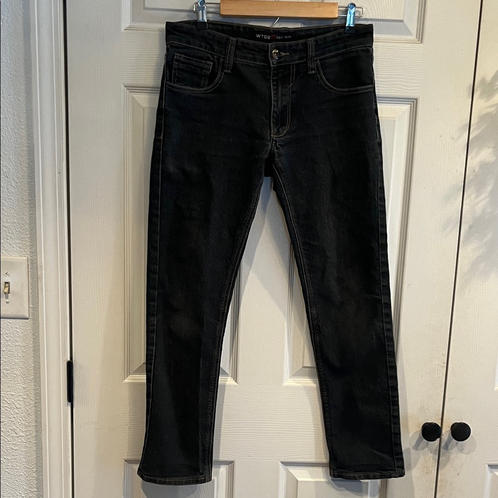 Stylish Black Slim Fit Jeans for Men